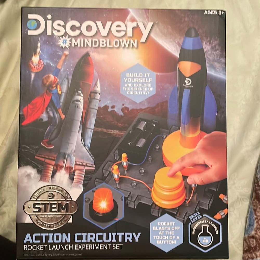 Discovery Action Circuitry Rocket Launch Set